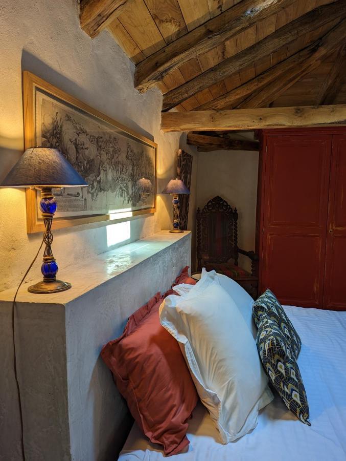 Chateau De Lavaud Montbron Dış mekan fotoğraf
